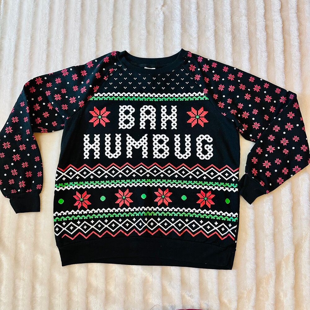 Junior’s Freeze Bah Humbug Christmas Sweatshirt Size M (7-9)